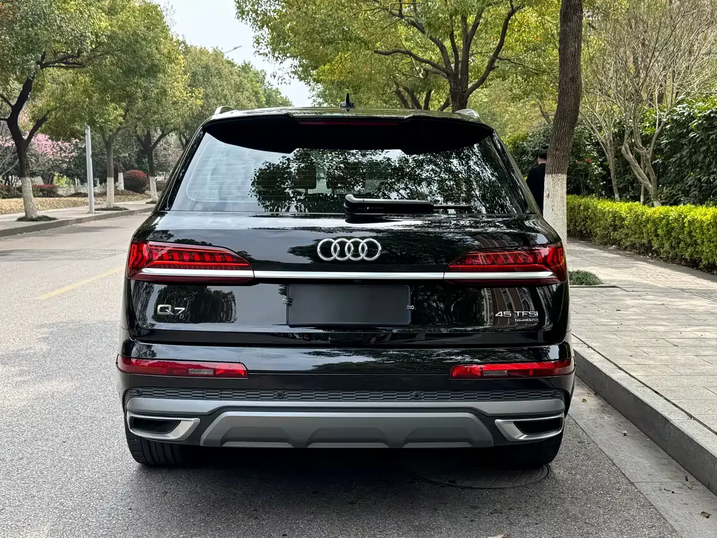 Audi Q7 2023 45 TFSI quattro S line Sport фото 5