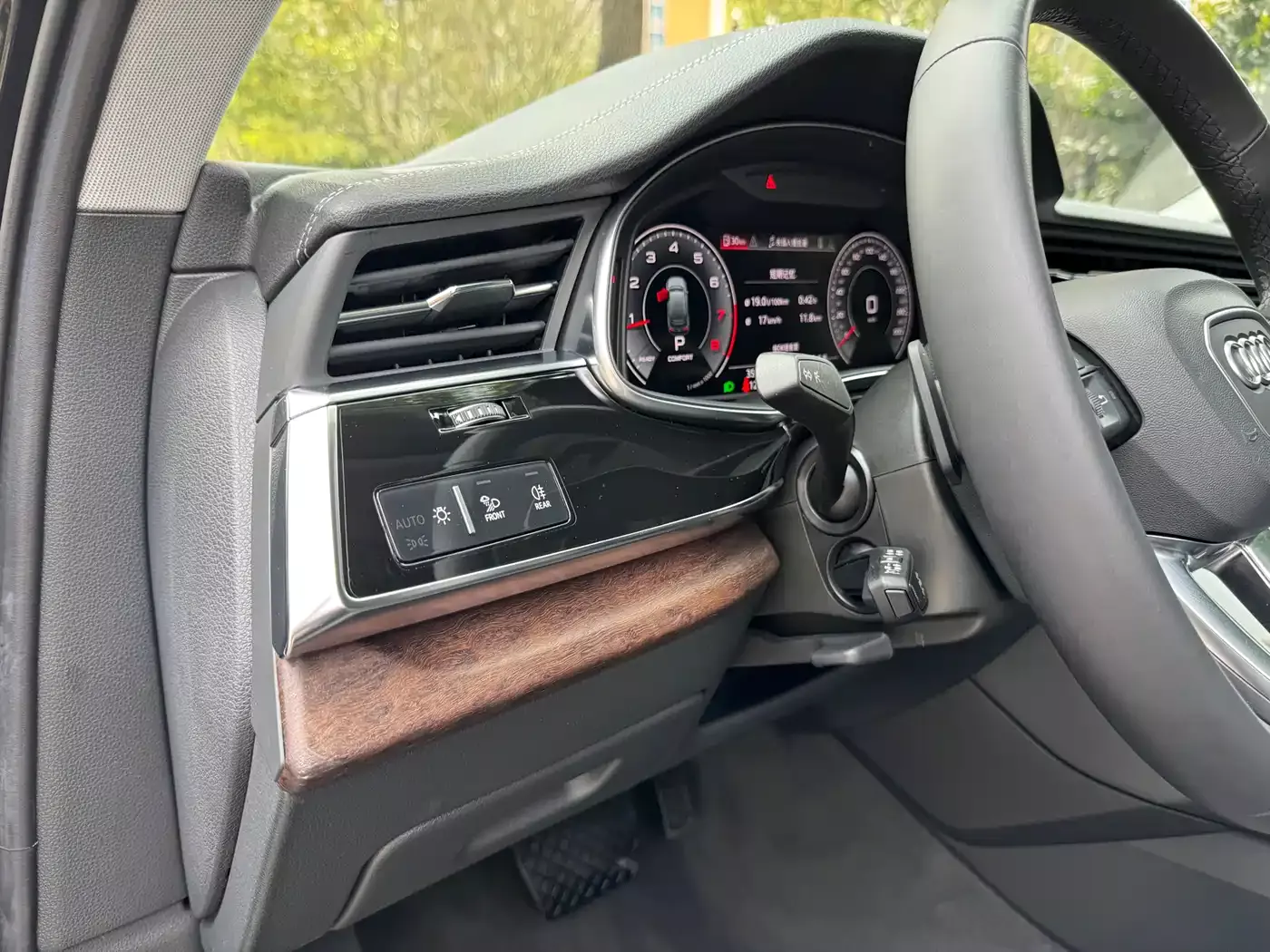 Audi Q7 2023 45 TFSI quattro S line Sport фото 9