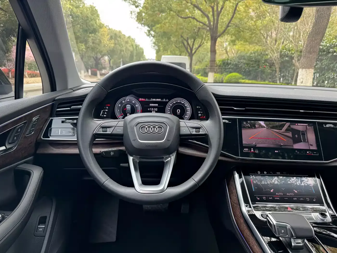 Audi Q7 2023 45 TFSI quattro S line Sport фото 14