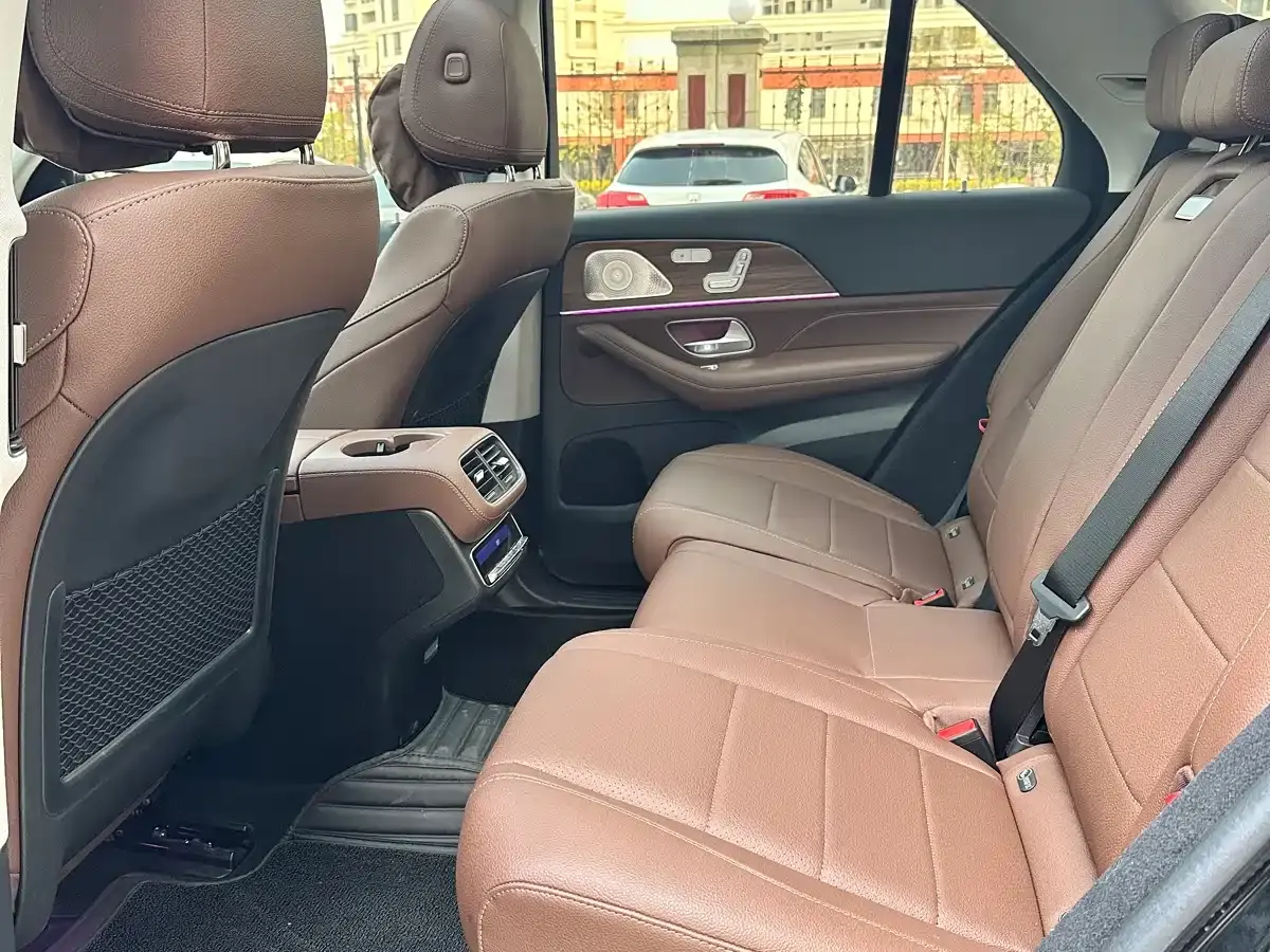Mercedes-Benz GLE 2024 GLE 450 4MATIC Fashion фото 5