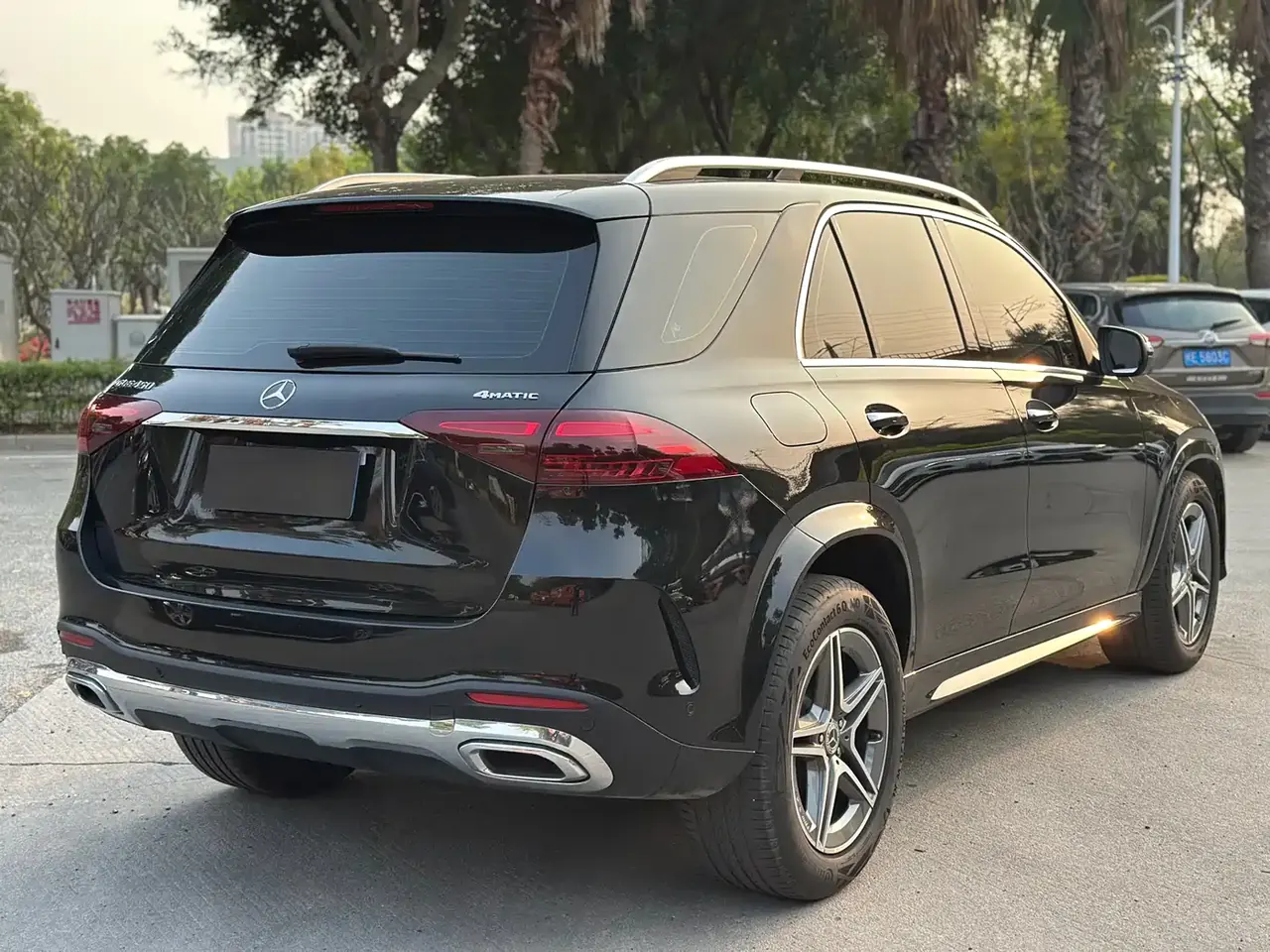 Mercedes-Benz GLE 2024 GLE 450 4MATIC Fashion фото 7