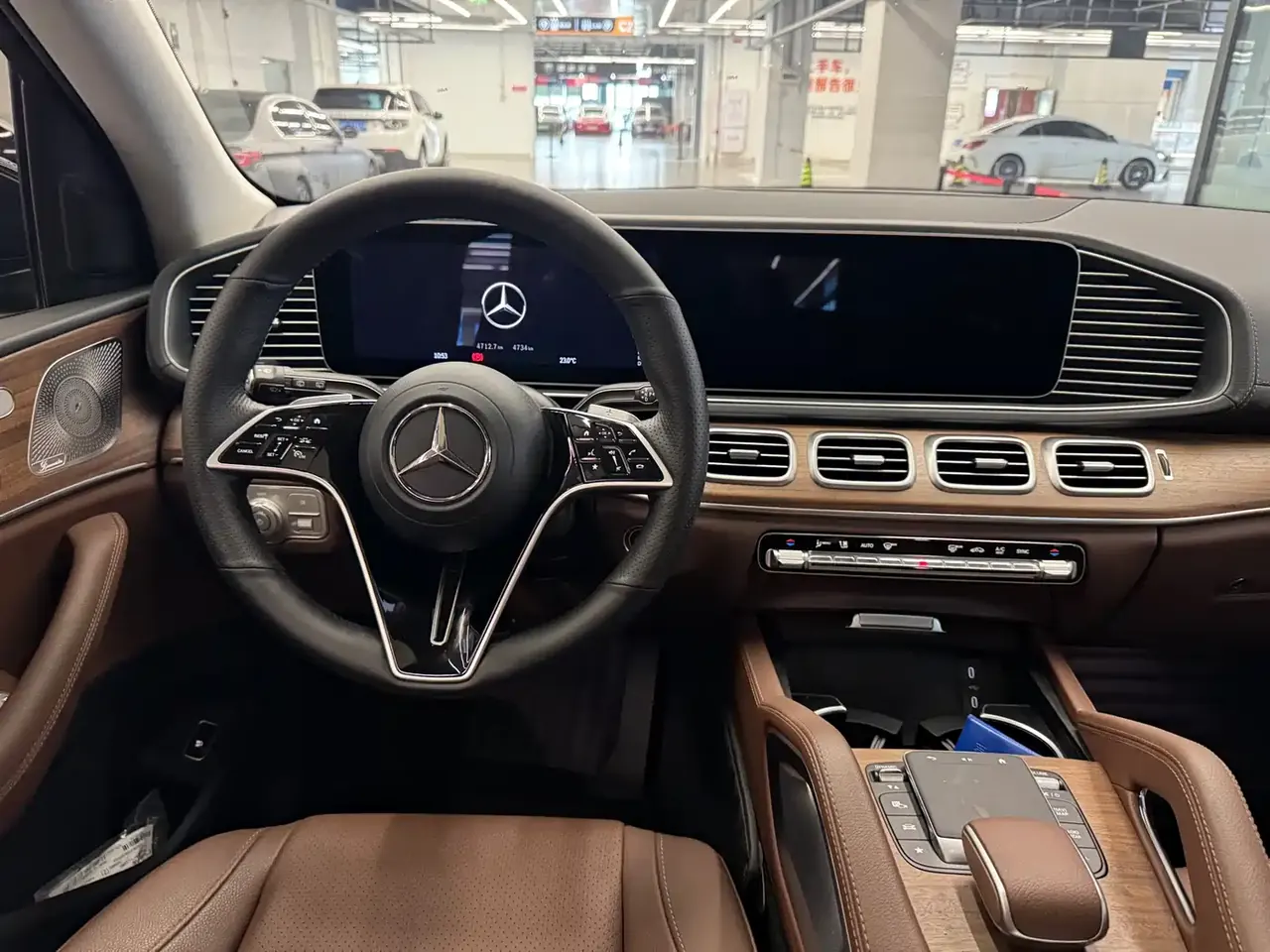 Mercedes-Benz GLE 2024 GLE 450 4MATIC Fashion фото 11