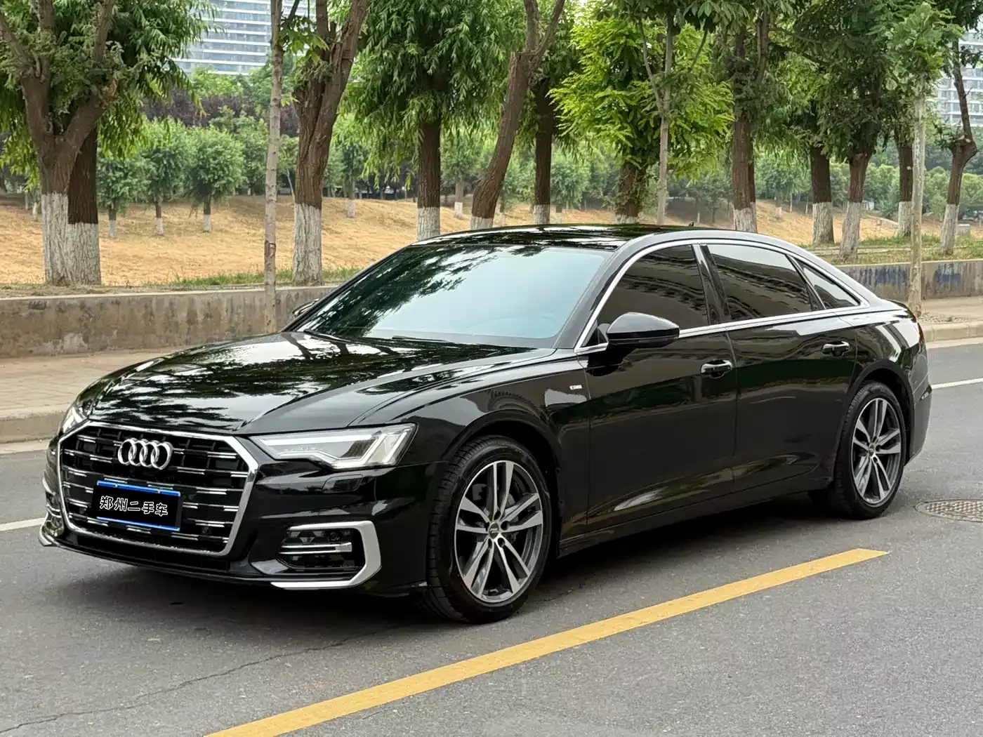Audi A6L 2021 40 TFSI Luxury Sport