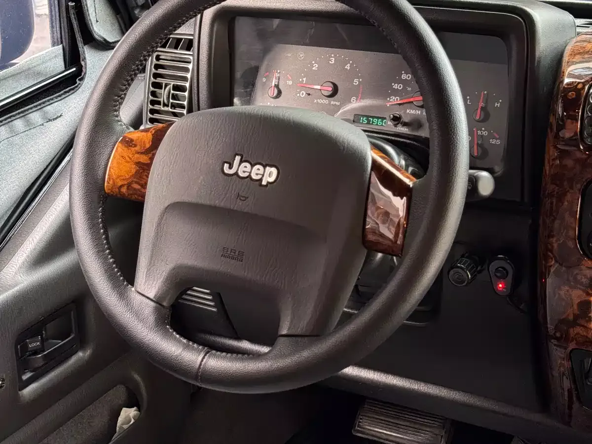 Jeep Wrangler 2005 4.0L Rubicon фото 23
