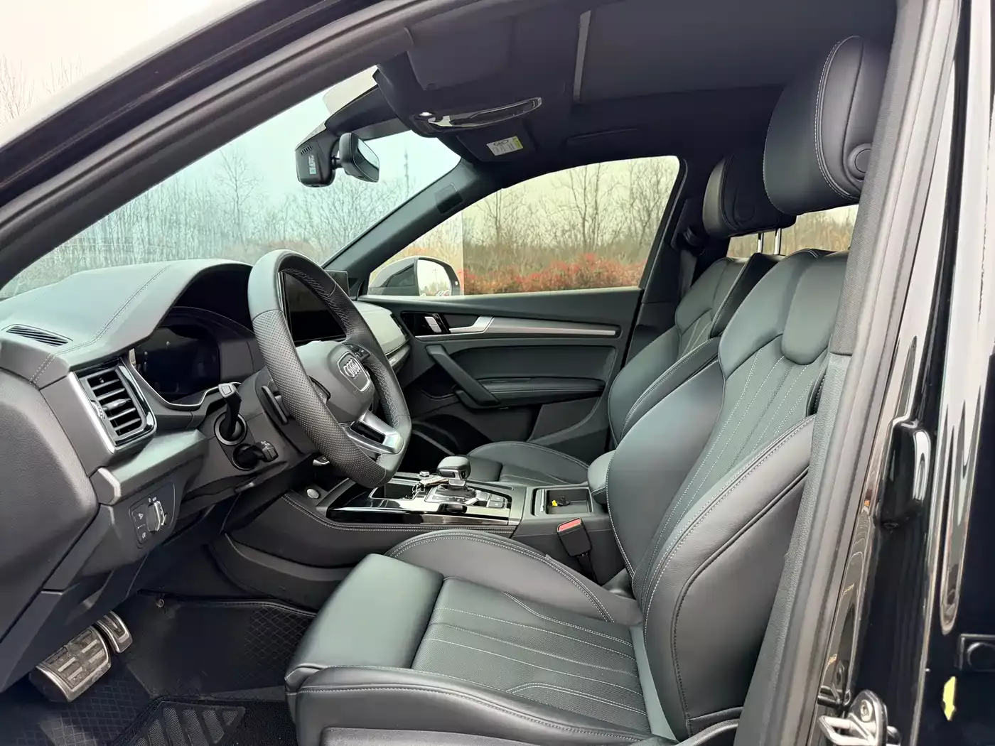 Audi Q5L 2024 Model 45 TFSI Luxury Dynamic фото 7