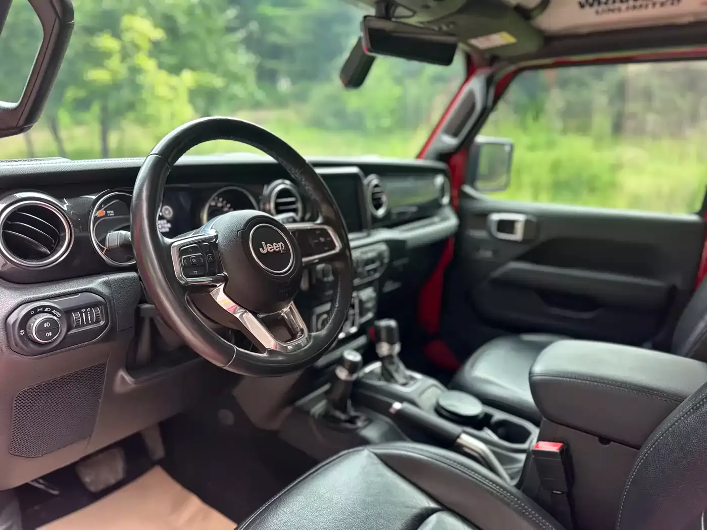 Jeep Wrangler 2022 2.0T Highland 4-Door фото 10