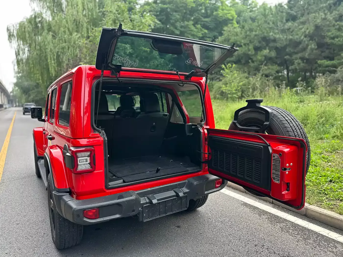 Jeep Wrangler 2022 2.0T Highland 4-Door фото 17