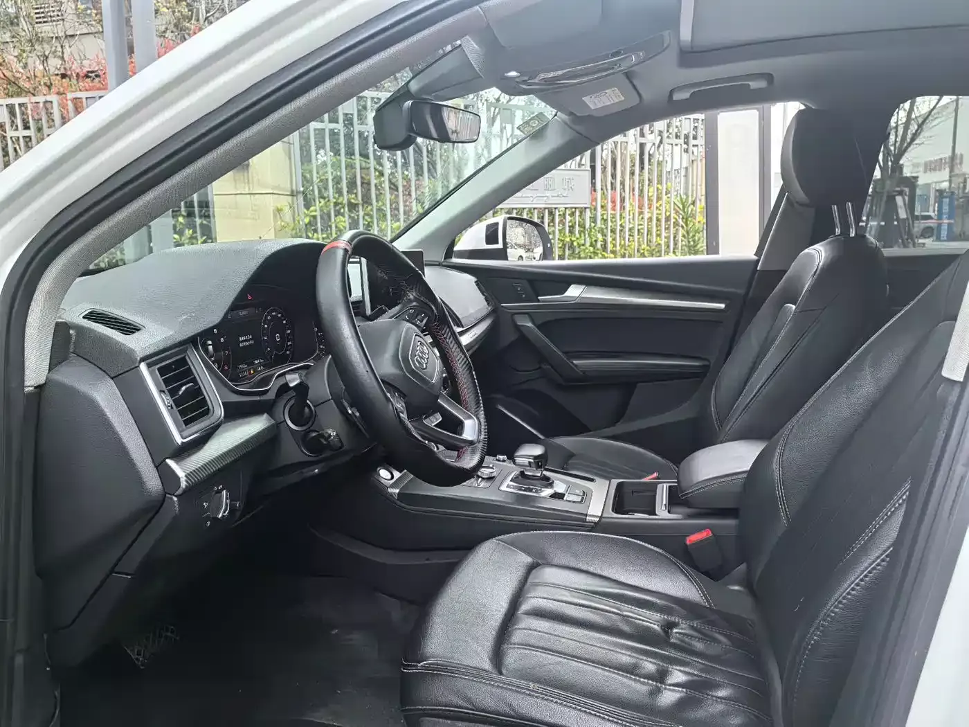 Audi Q5L 2020 45 TFSI Exclusive Fashion фото 4