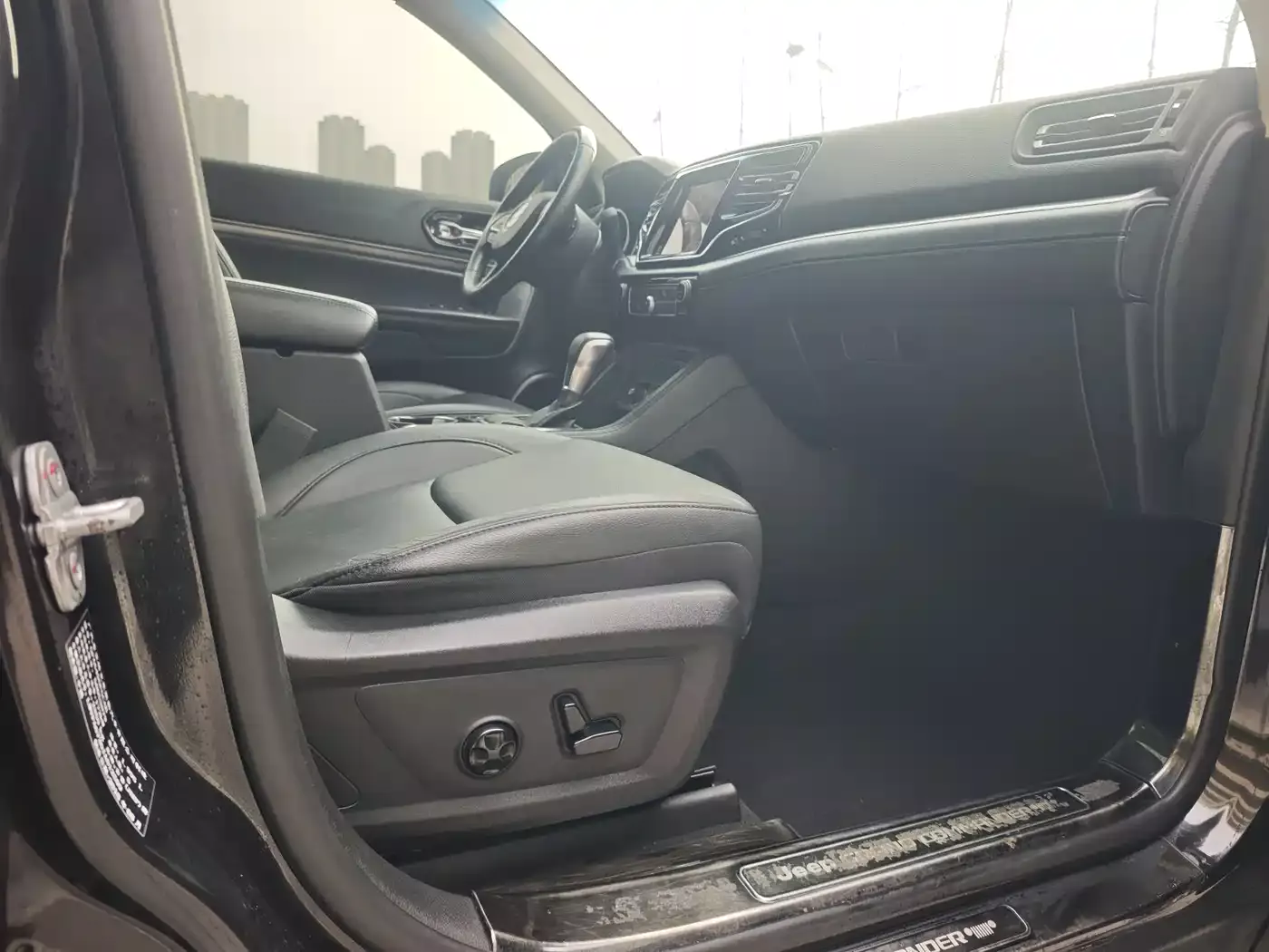 Jeep Commander 2018 2.0T 2WD Advance Version China V фото 17