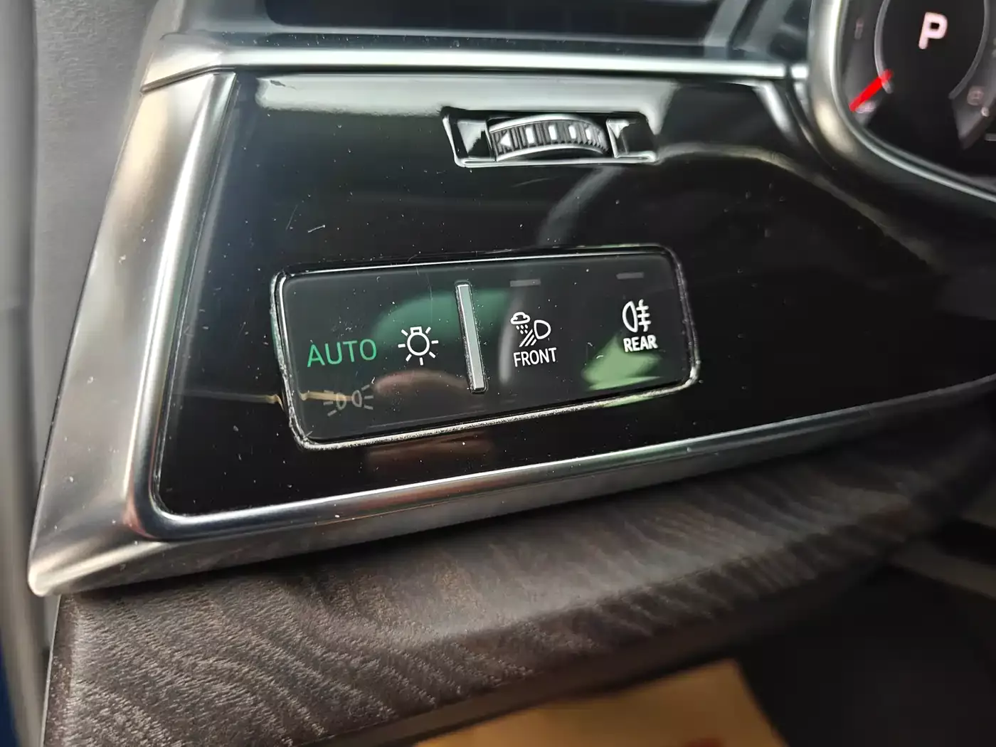 Audi Q8 2021 Model 45 TFSI Luxury Elegance фото 2