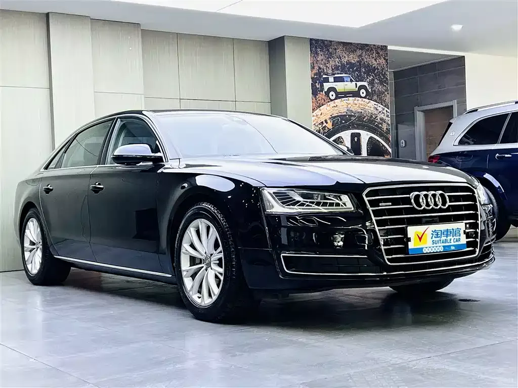 Audi A8 2014 A8L 45 TFSI quattro Luxury фото 3