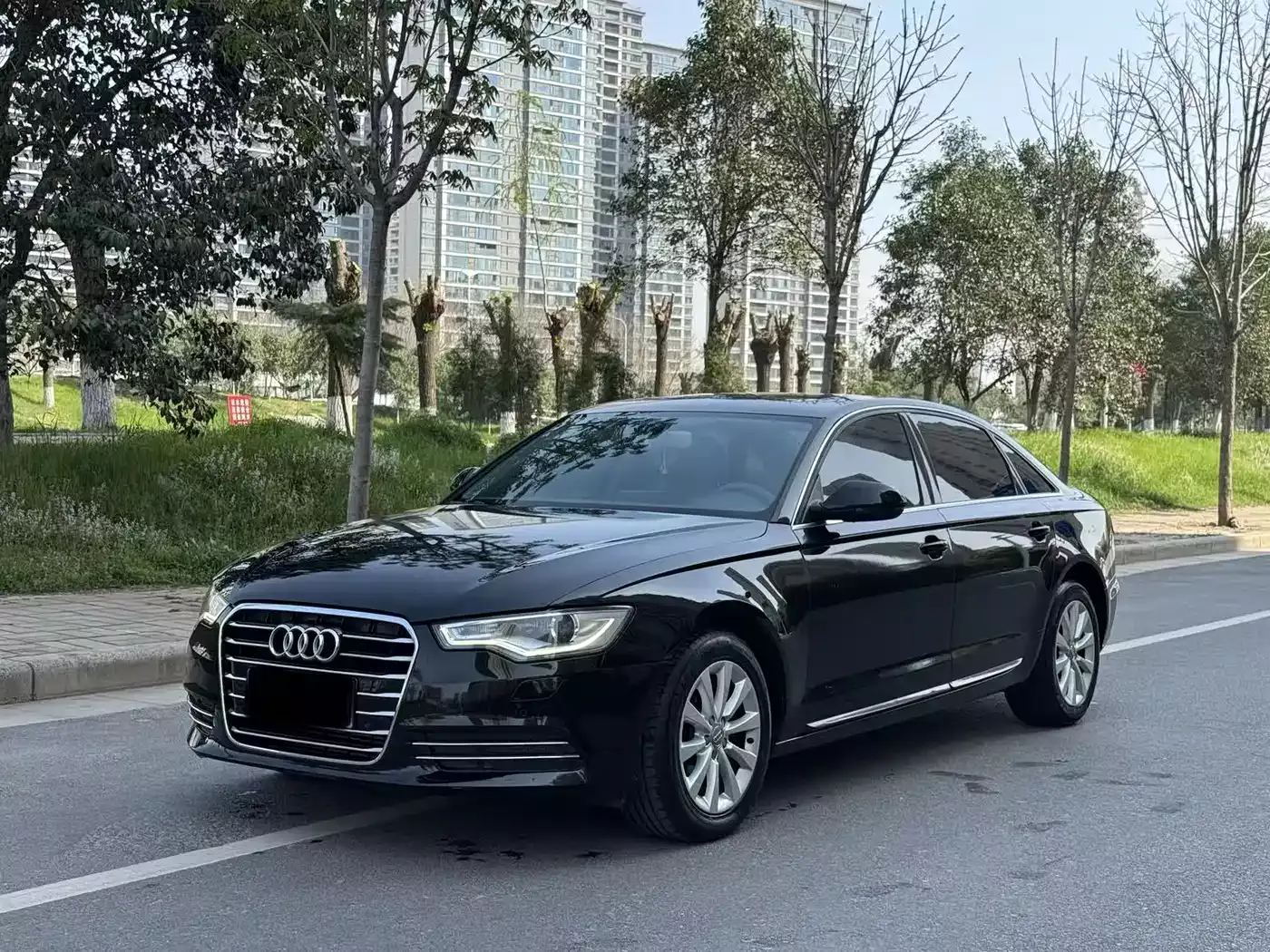 Audi A6L 2015 TFSI Millionth Anniversary Intelligent Leader Type фото 2