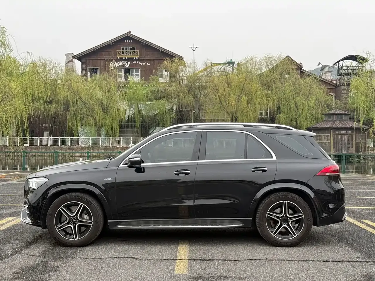 Mercedes-Benz GLE AMG 2020 AMG GLE 53 4MATIC+ фото 4