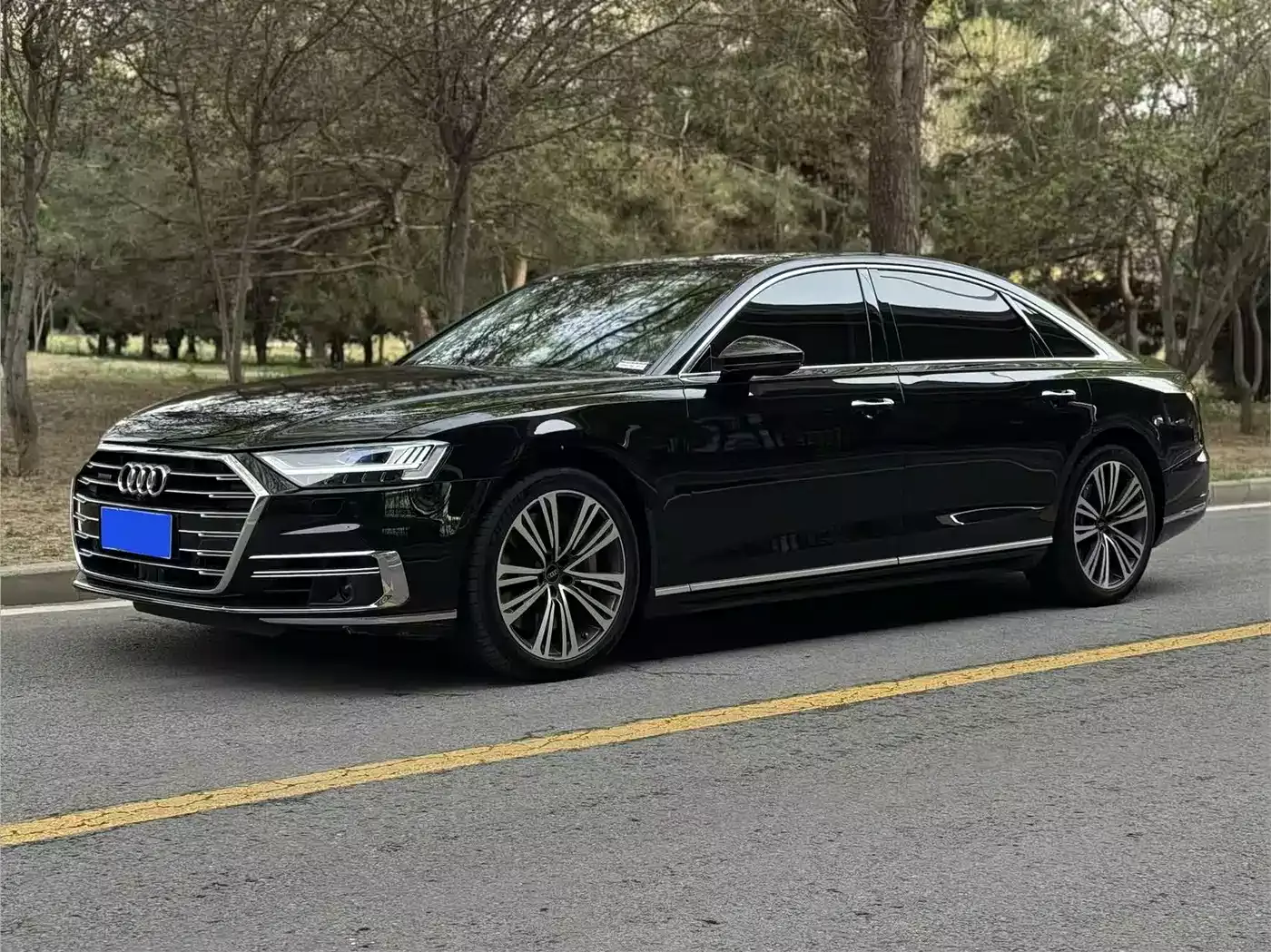 Audi A8 2022 Model A8L 60 TFSI quattro Premium Collector's Edition фото 2
