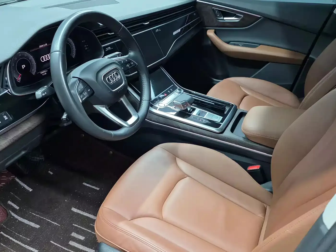 Audi Q7 2020 55 TFSI quattro S line Premium фото 4