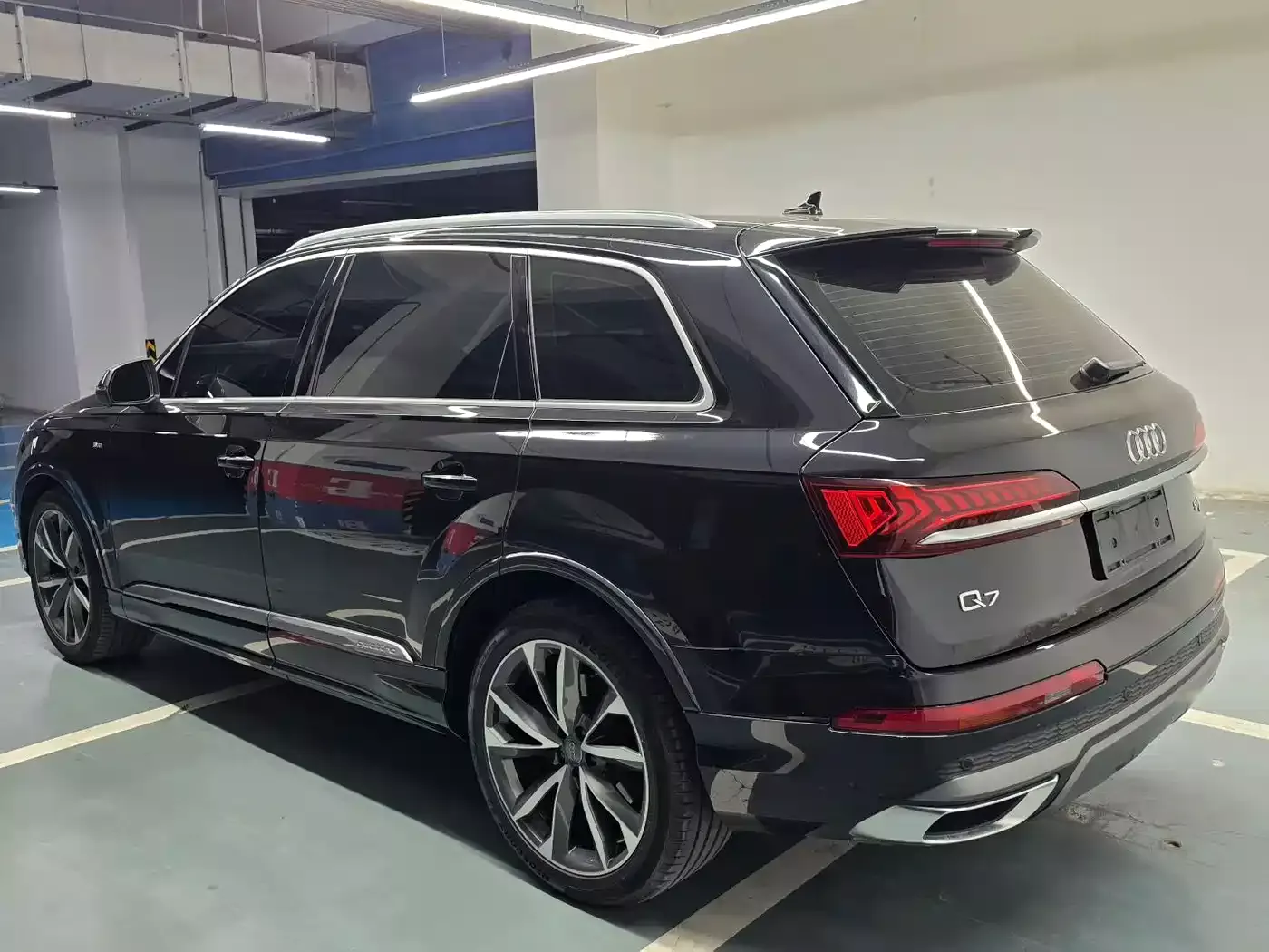 Audi Q7 2020 55 TFSI quattro S line Premium фото 9