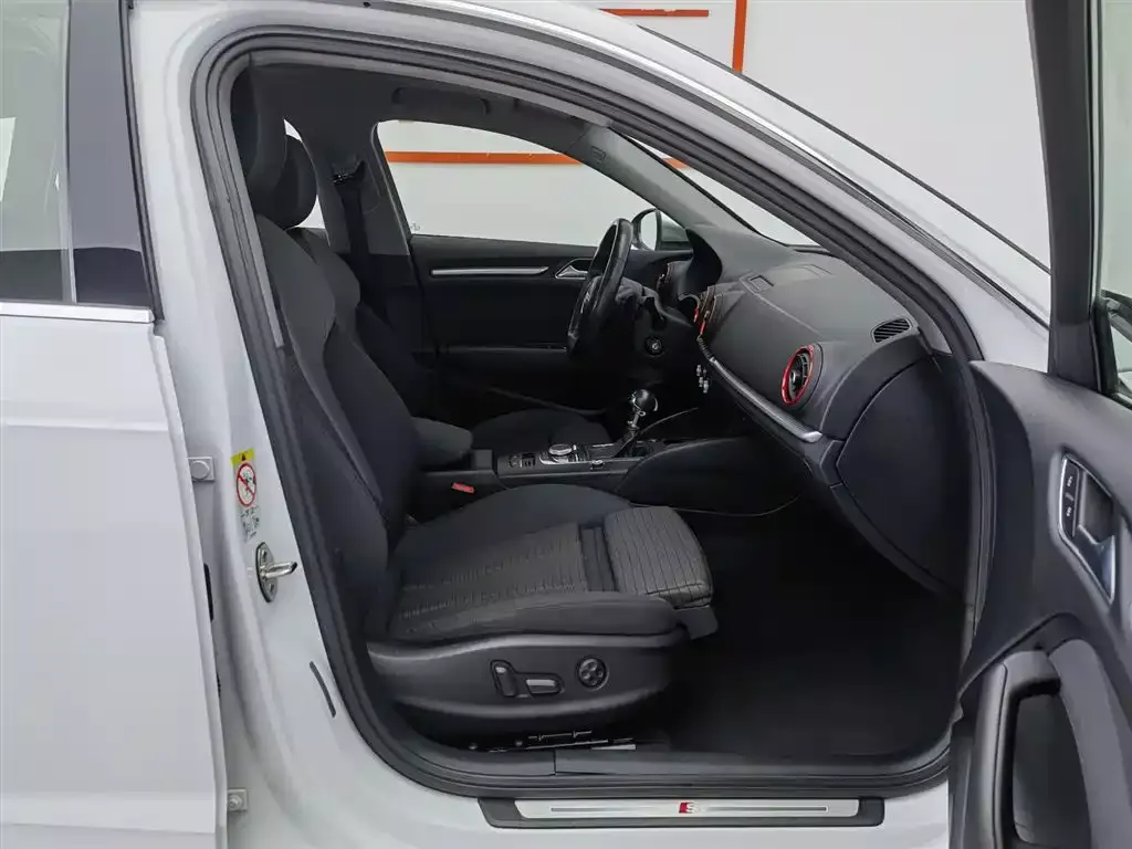 Audi A3 2019 Sportback 40 TFSI Sport China VI фото 23