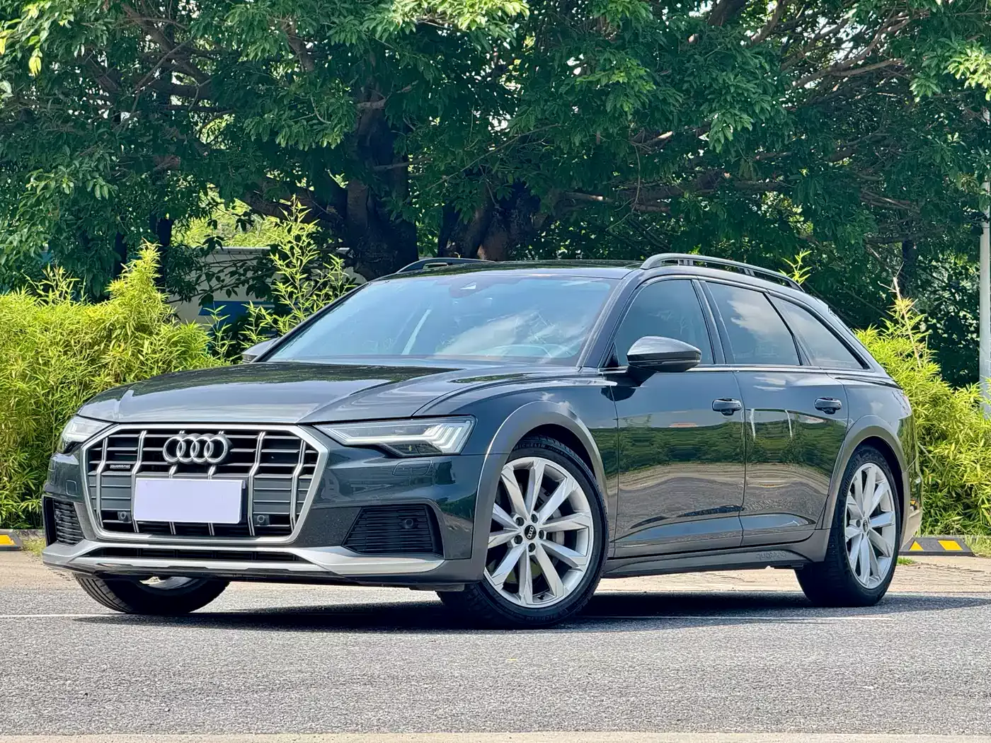 Audi A6 (Import) 2022 allroad quattro Explorer 55 TFSI Premium Off-road