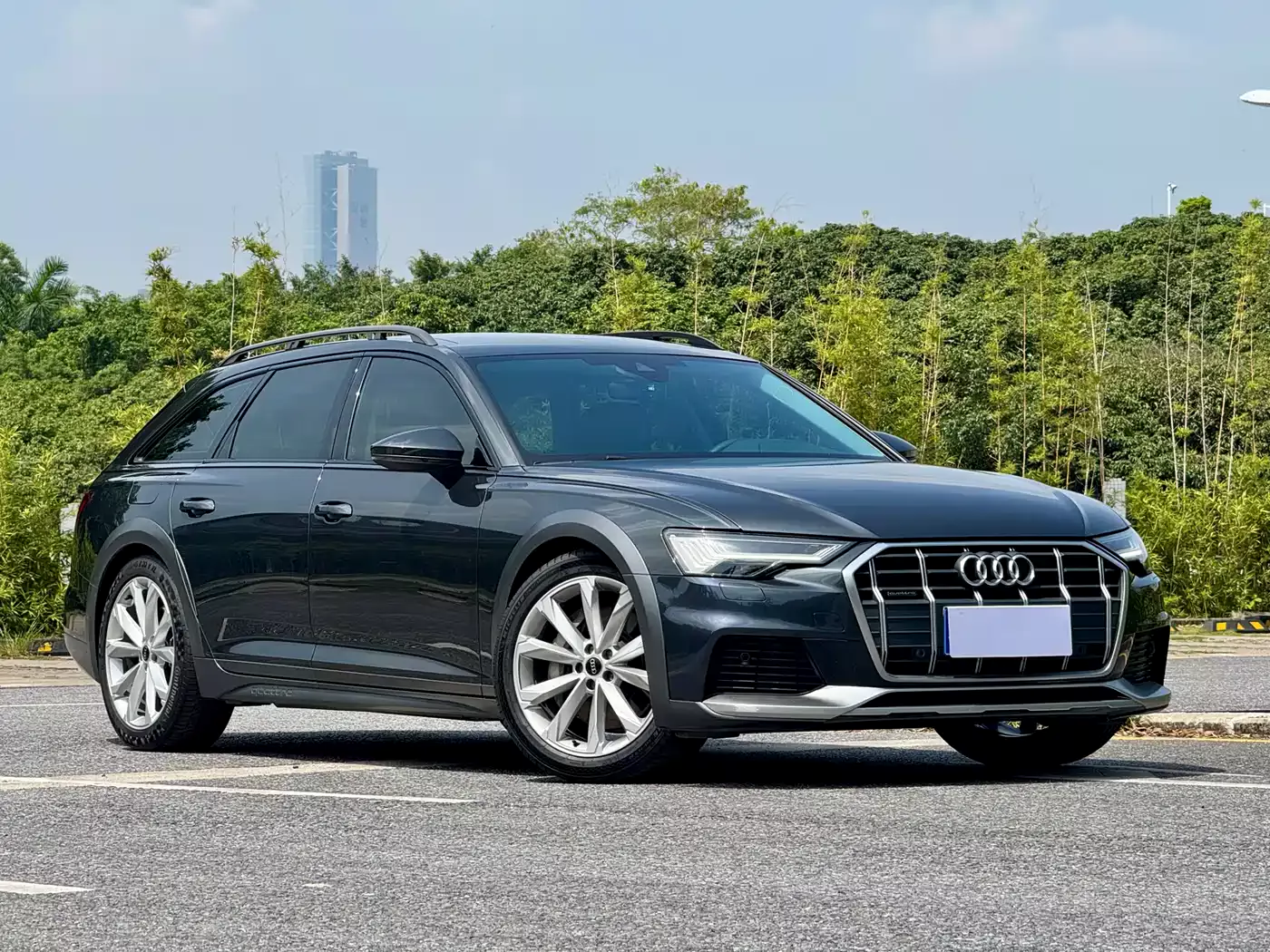 Audi A6 (Import) 2022 allroad quattro Explorer 55 TFSI Premium Off-road фото 3