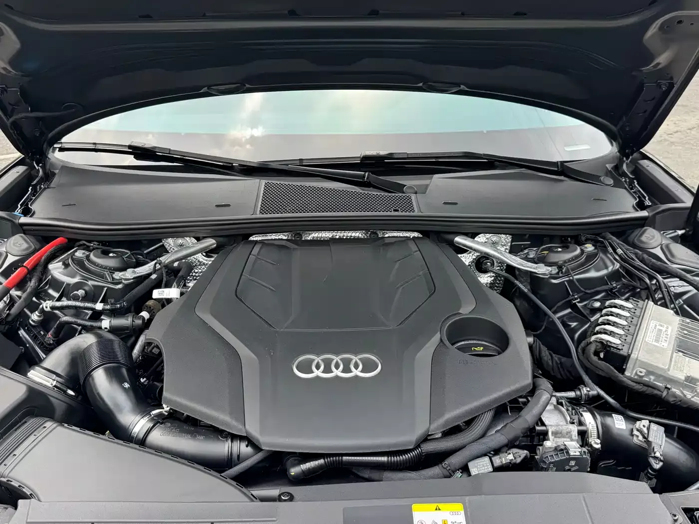Audi A6 (Import) 2022 allroad quattro Explorer 55 TFSI Premium Off-road фото 22