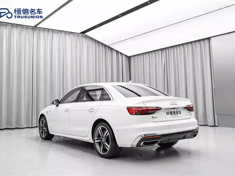 Audi A4L 2020 40 TFSI Luxury Dynamic фото 7