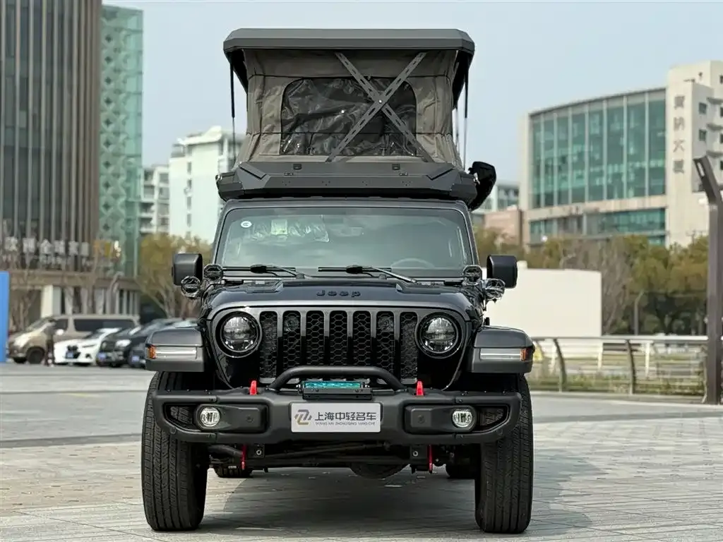 Jeep Gladiator 2023 3.6L Overland фото 2