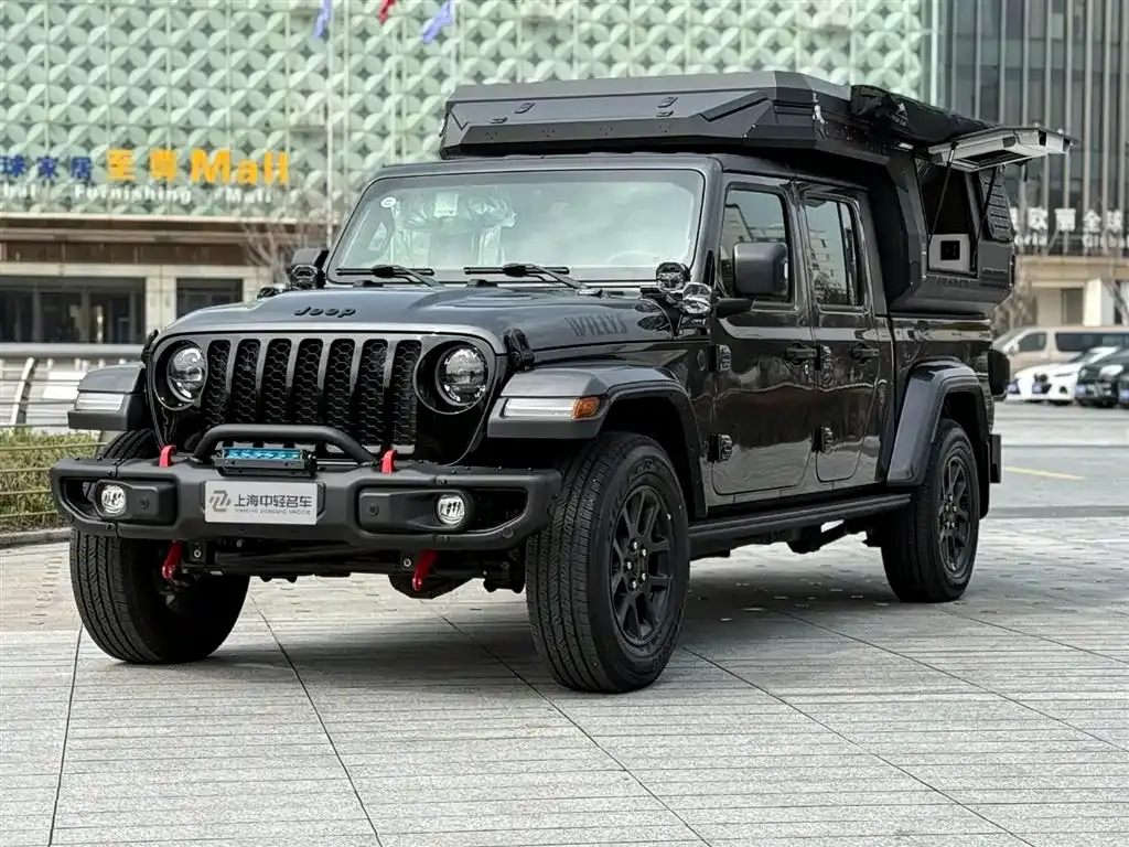 Jeep Gladiator 2023 3.6L Overland фото 3