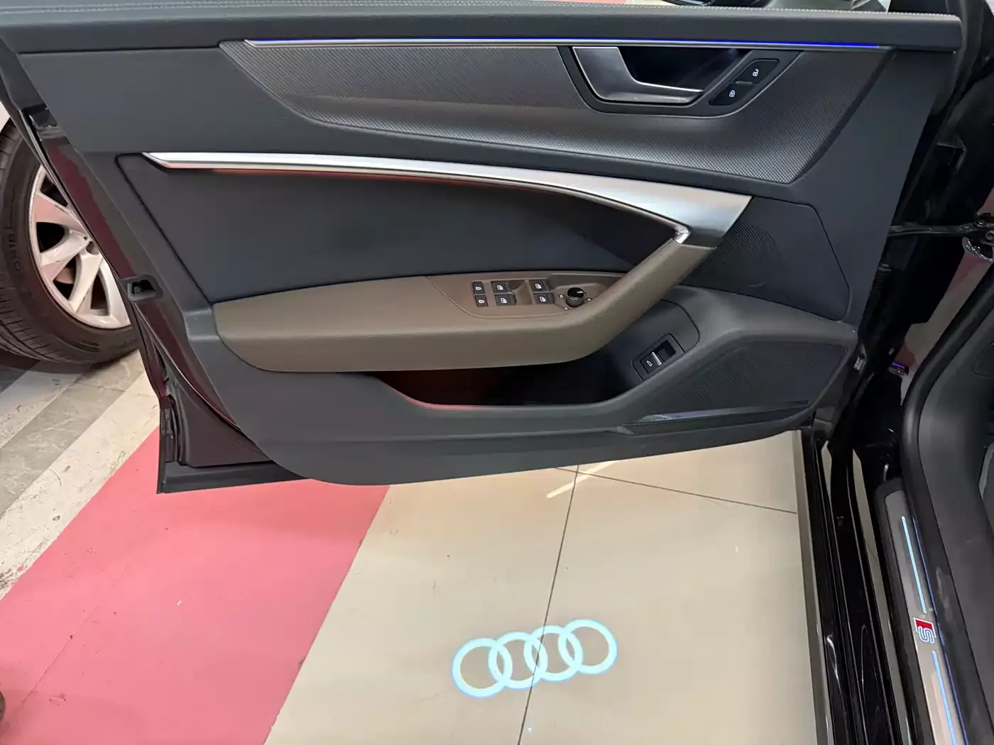 Audi A7L 2022 45 TFSI quattro S-line Wind Rider фото 6