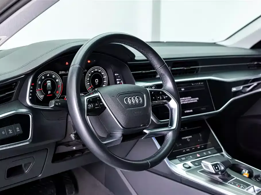 Audi A6 (Import) 2022 Avant Pioneer 40 TFSI Luxury Dynamic фото 18