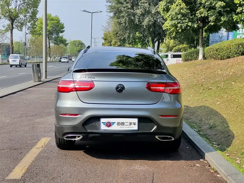 Mercedes-Benz GLC Coupe 2019 GLC 260 4MATIC Coupe SUV фото 5