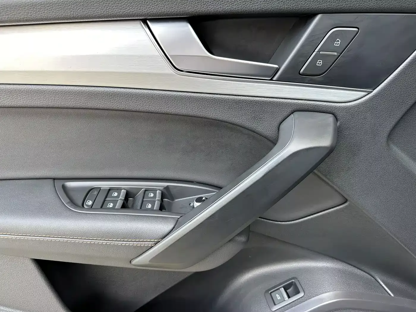 Audi Q5L 2018 40 TFSI Prestige Fashion (China V) фото 20