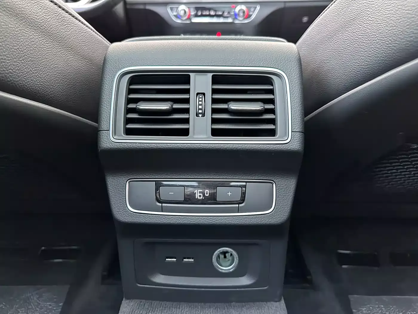 Audi Q5L 2018 40 TFSI Prestige Fashion (China V) фото 21