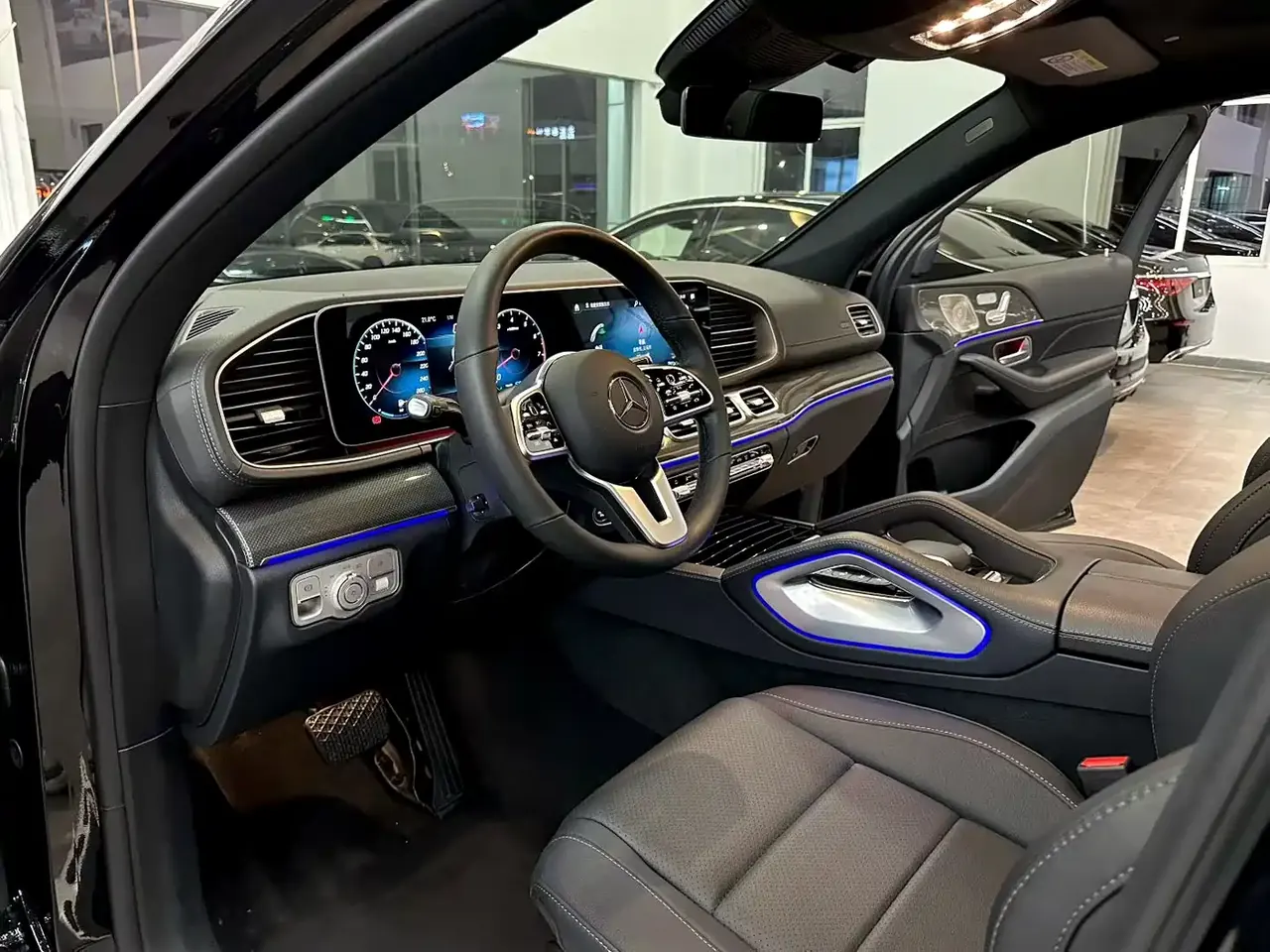 Mercedes-Benz GLE Coupe 2022 GLE 450 4MATIC Coupe SUV Luxury фото 6