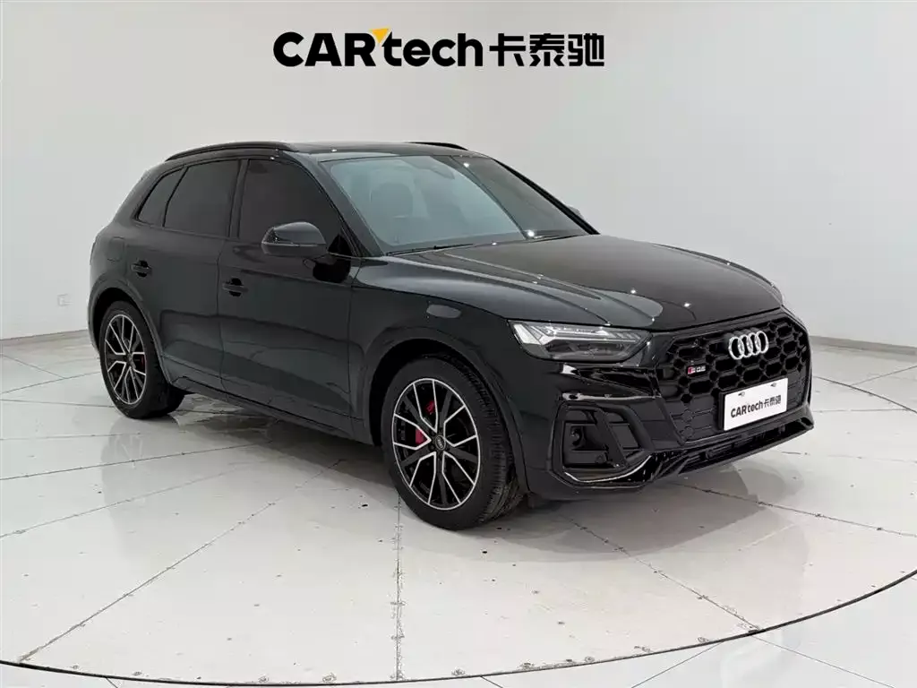 Audi SQ5 2021 3.0 TFSI quattro фото 4