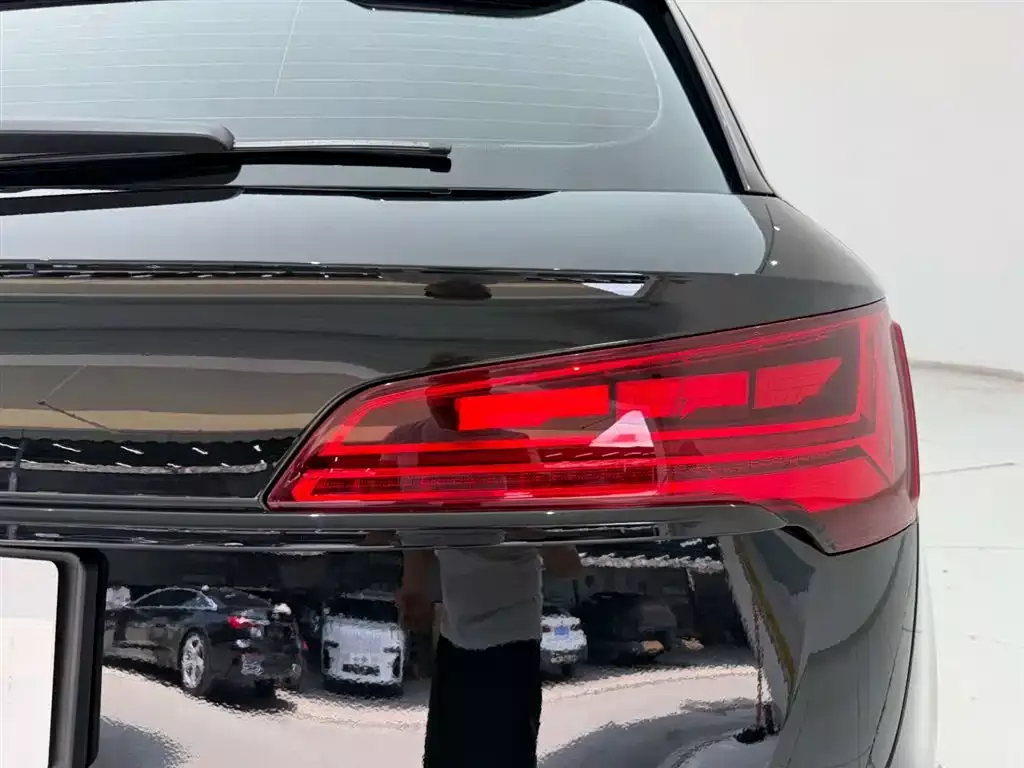 Audi SQ5 2021 3.0 TFSI quattro фото 10