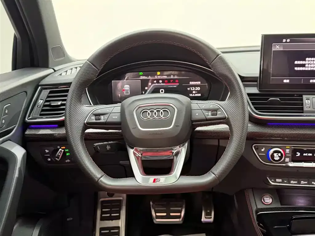 Audi SQ5 2021 3.0 TFSI quattro фото 27