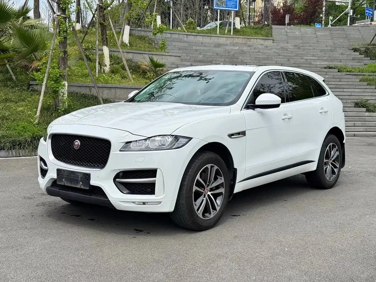 Jaguar F-PACE 2016 3.0 SC 4WD R-Sport фото 4