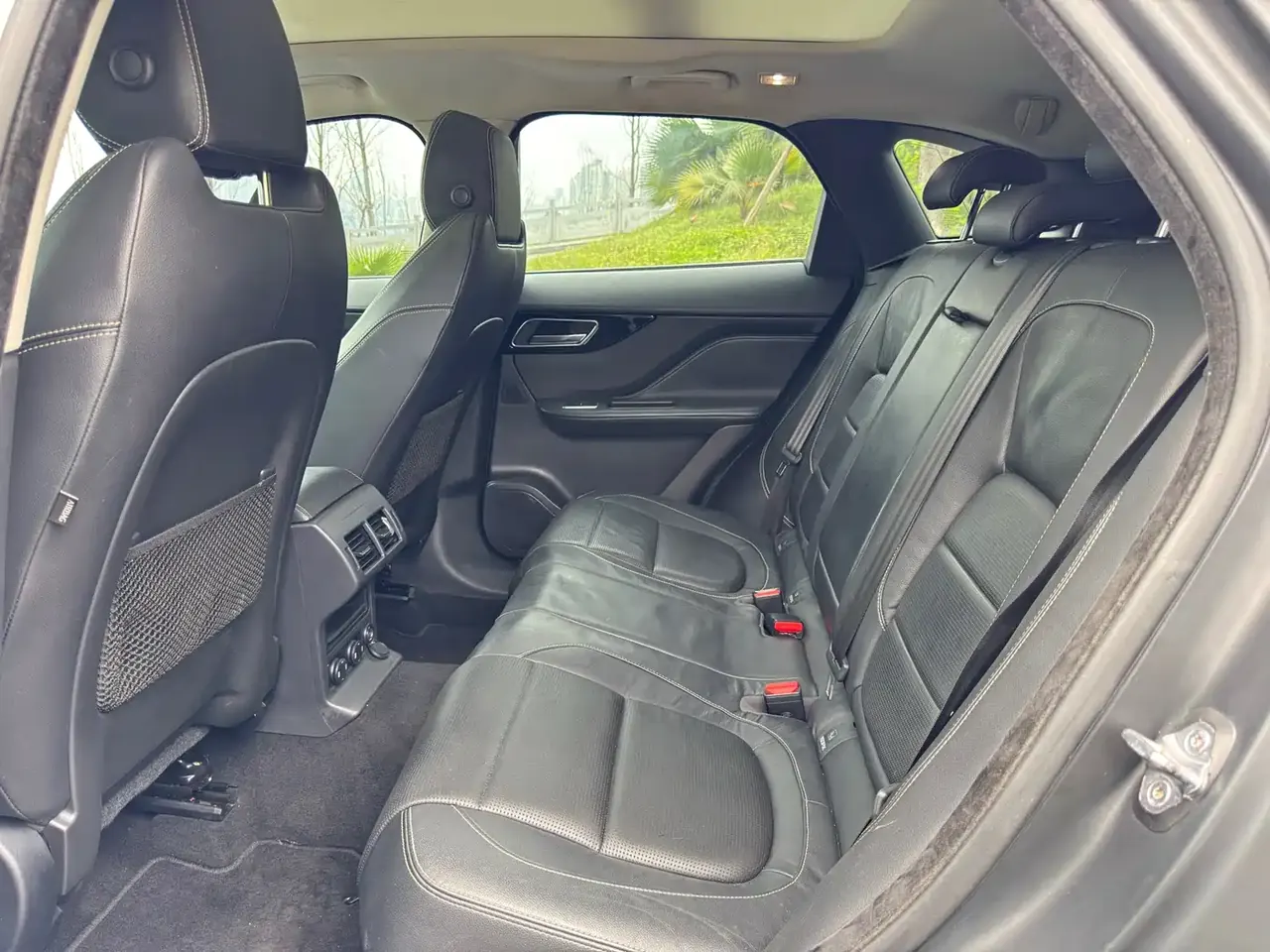 Jaguar F-PACE 2016 3.0 SC 4WD R-Sport фото 16