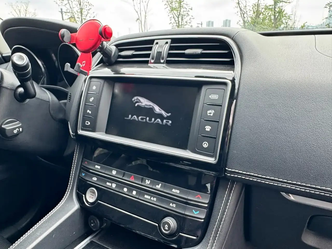 Jaguar F-PACE 2016 3.0 SC 4WD R-Sport фото 19