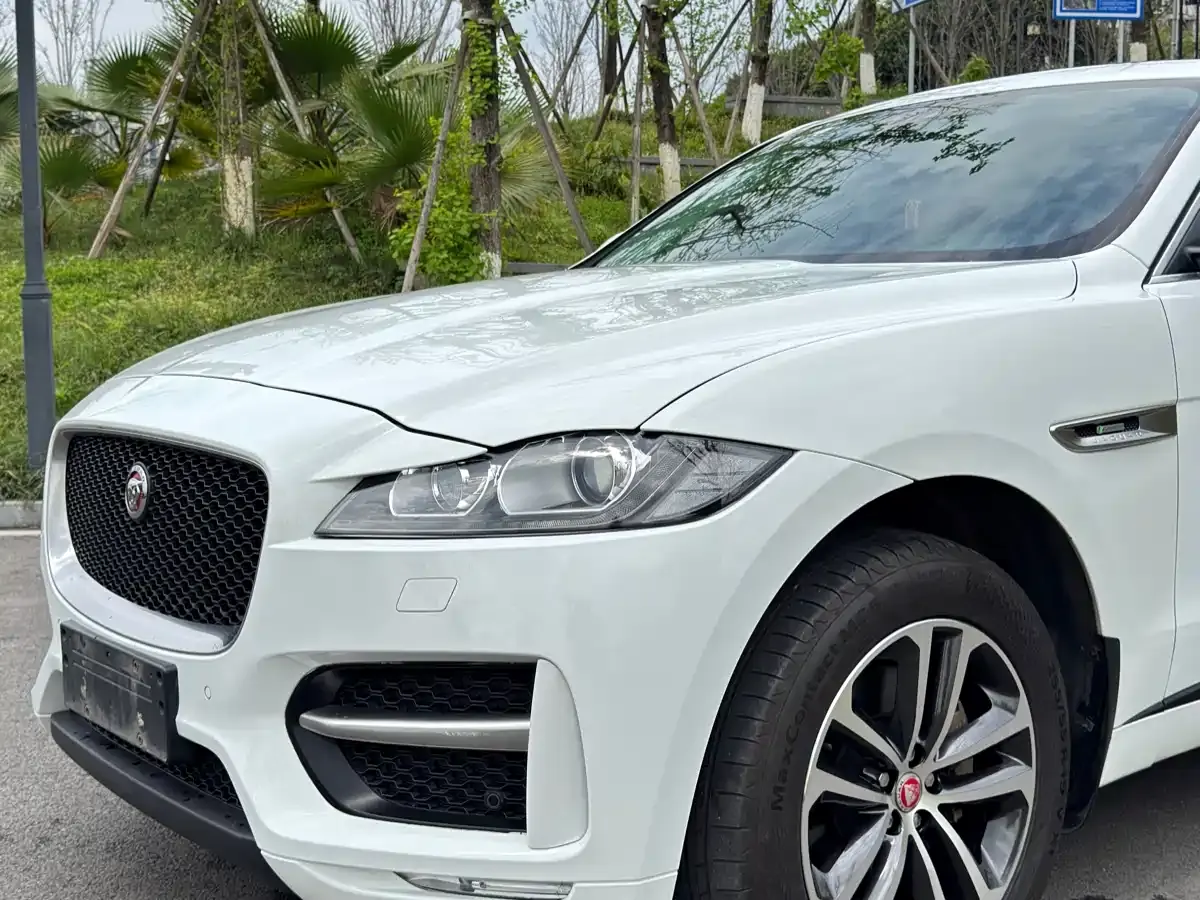 Jaguar F-PACE 2016 3.0 SC 4WD R-Sport фото 26