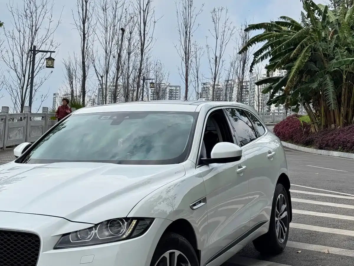 Jaguar F-PACE 2016 3.0 SC 4WD R-Sport фото 34