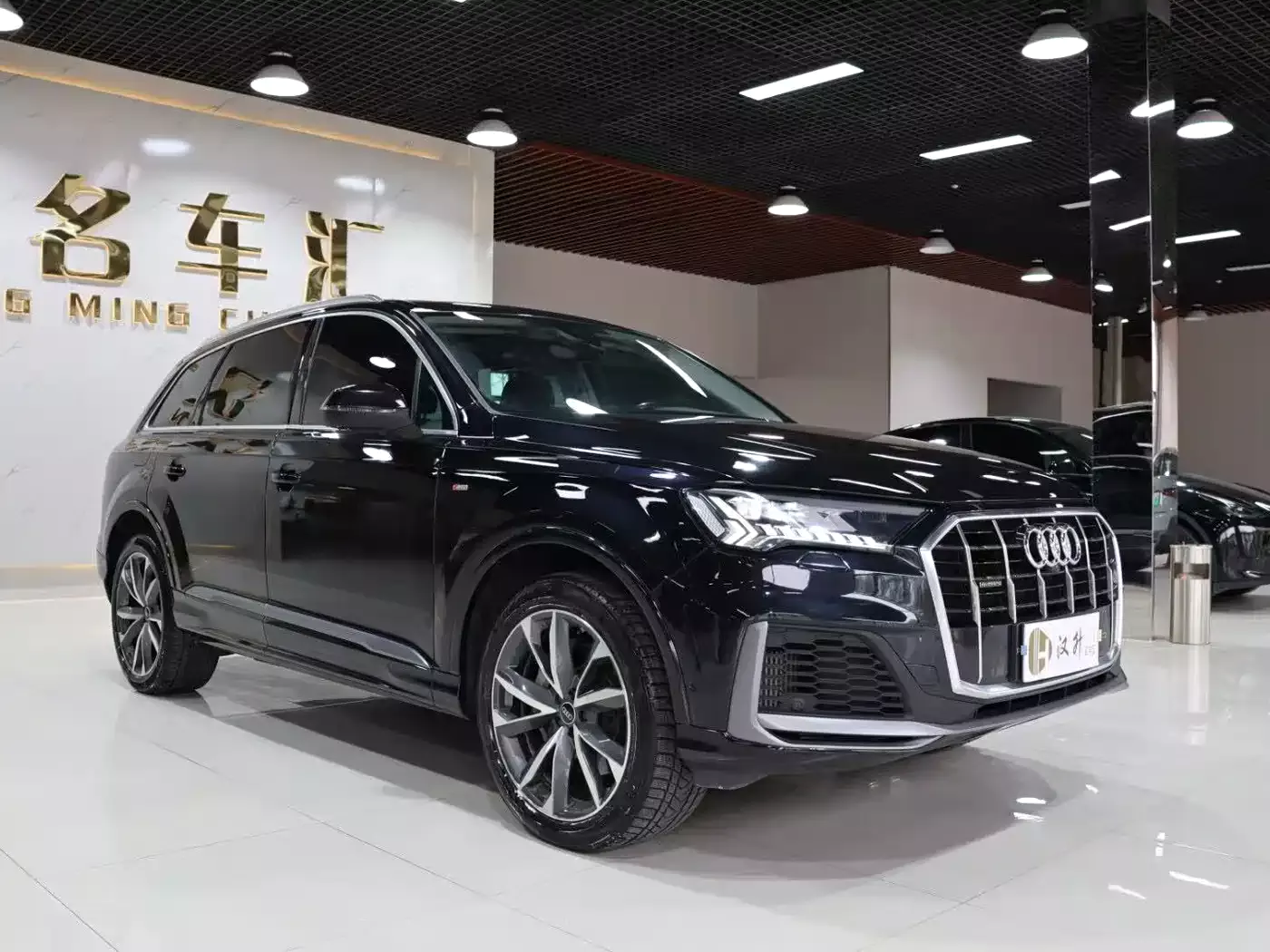 Audi Q7 2021 55 TFSI quattro S line Sport фото 3