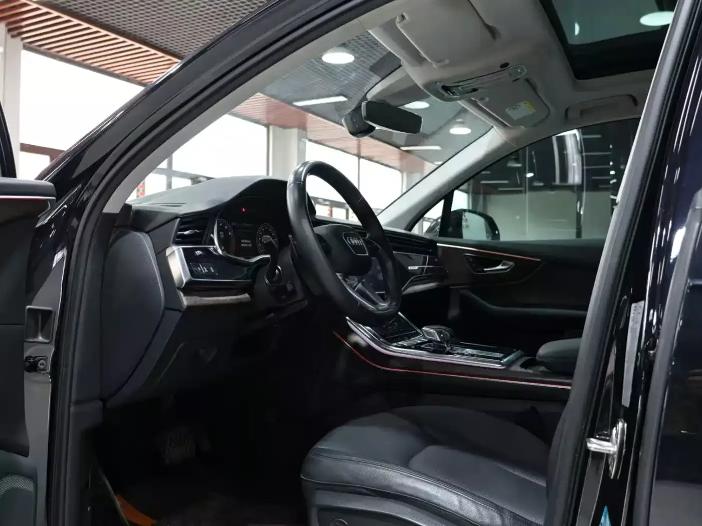 Audi Q7 2021 55 TFSI quattro S line Sport фото 5