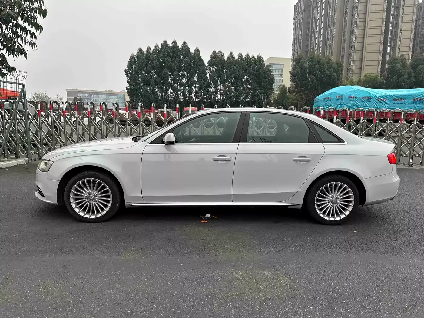 Audi A4L 2016 35 TFSI Collector's Edition S line Comfort фото 8