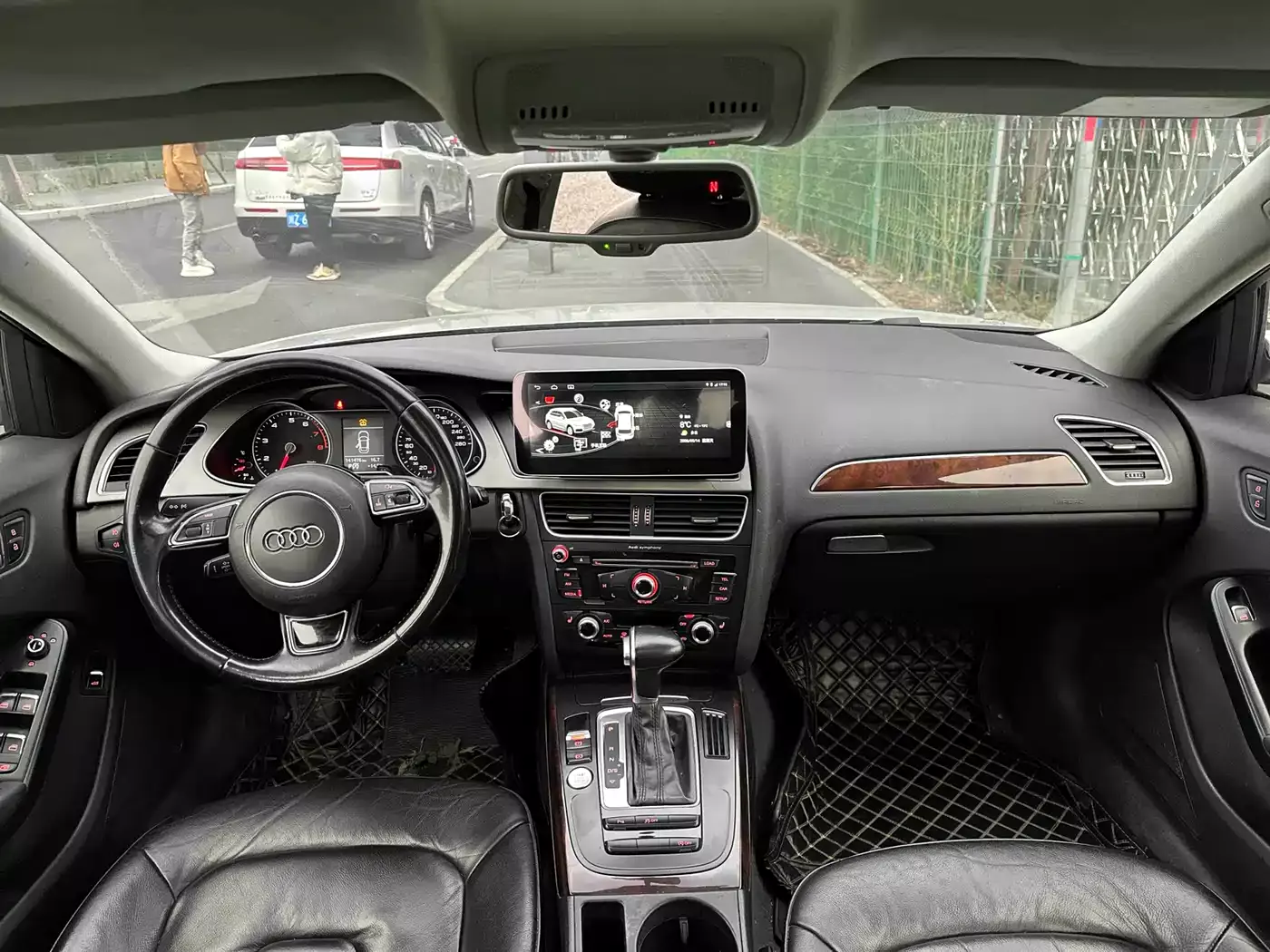 Audi A4L 2016 35 TFSI Collector's Edition S line Comfort фото 14