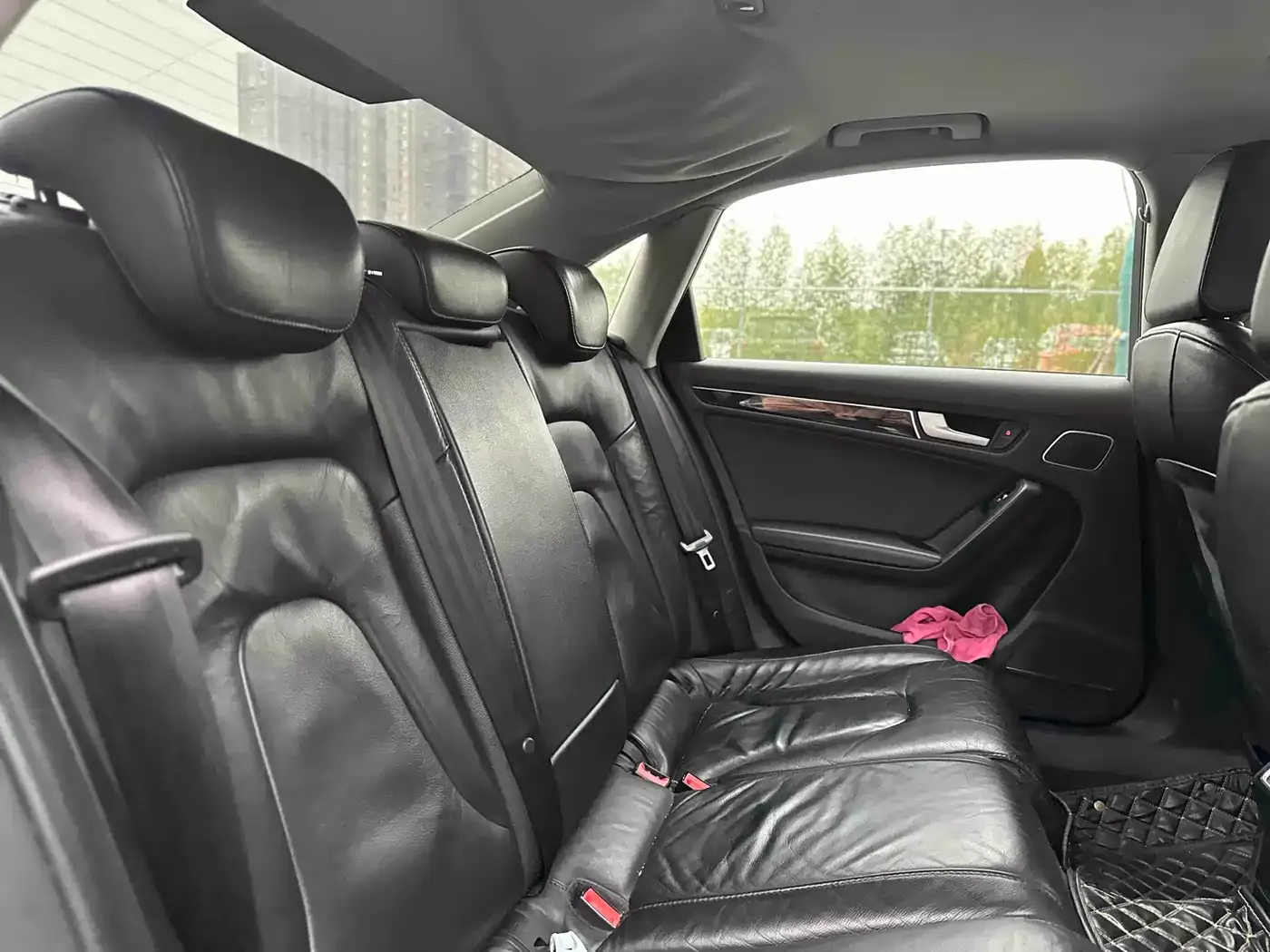 Audi A4L 2016 35 TFSI Collector's Edition S line Comfort фото 17