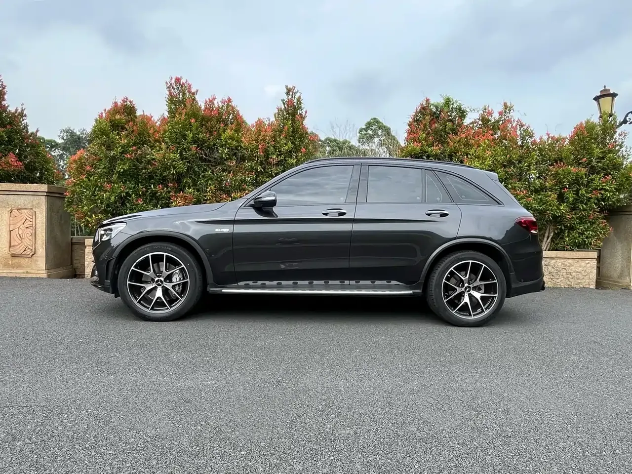 Mercedes-Benz GLC AMG 2022 AMG GLC 43 4MATIC фото 3