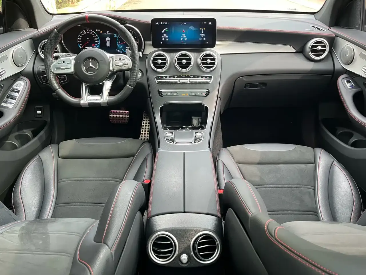 Mercedes-Benz GLC AMG 2022 AMG GLC 43 4MATIC фото 6