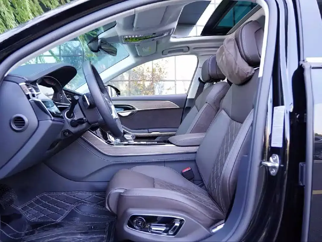 Audi A8 2024 Model A8L 55 TFSI quattro Flagship фото 12