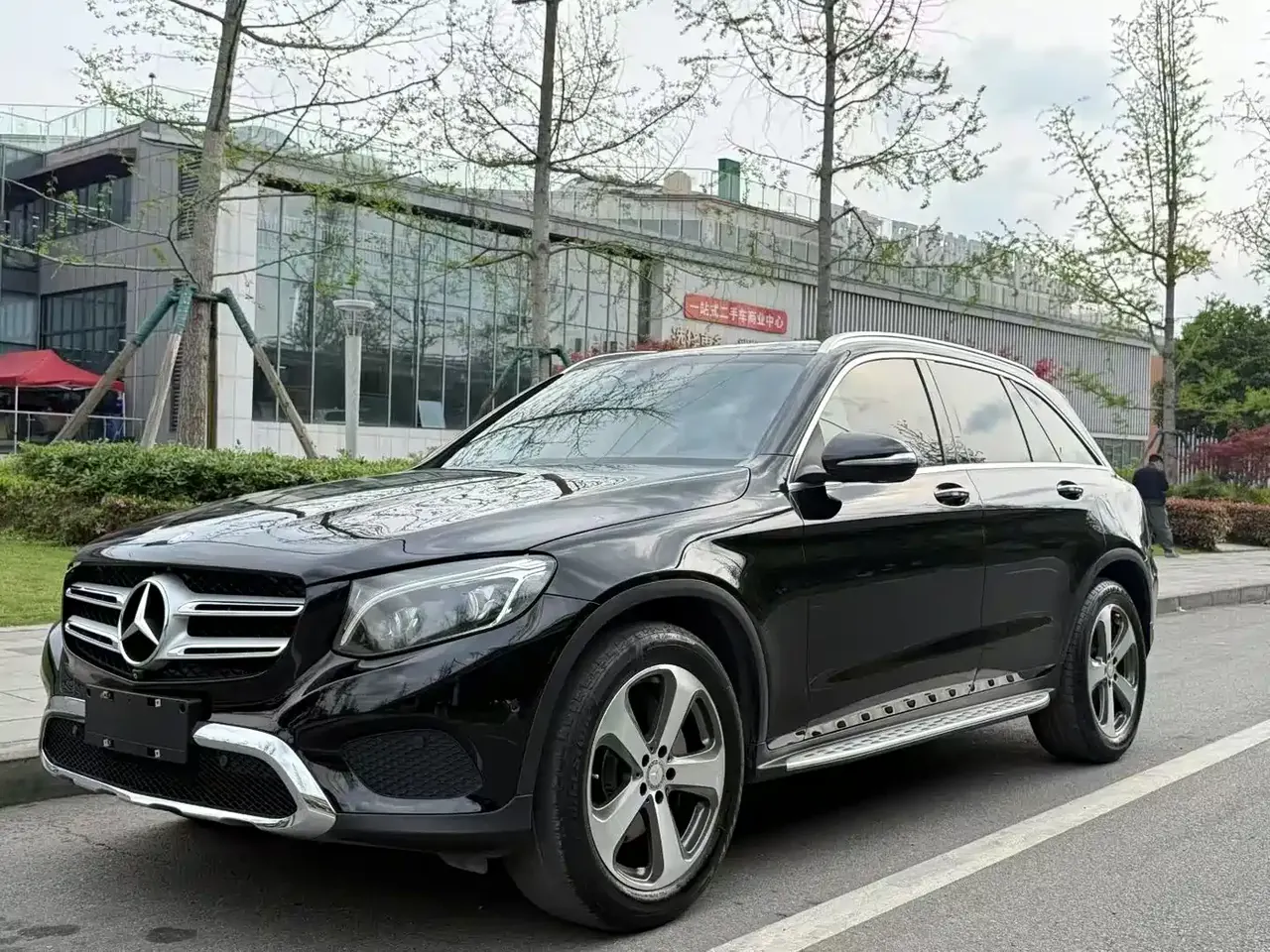 Mercedes-Benz GLC 2016 GLC 300 4MATIC Dynamic